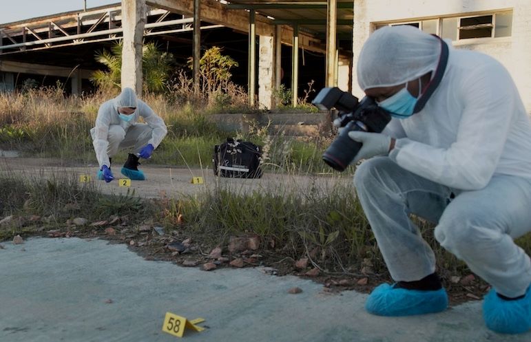 criminal investigators photographic evidence